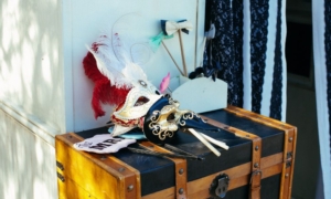 Why You Should Rent a Photo Booth for Your Wedding