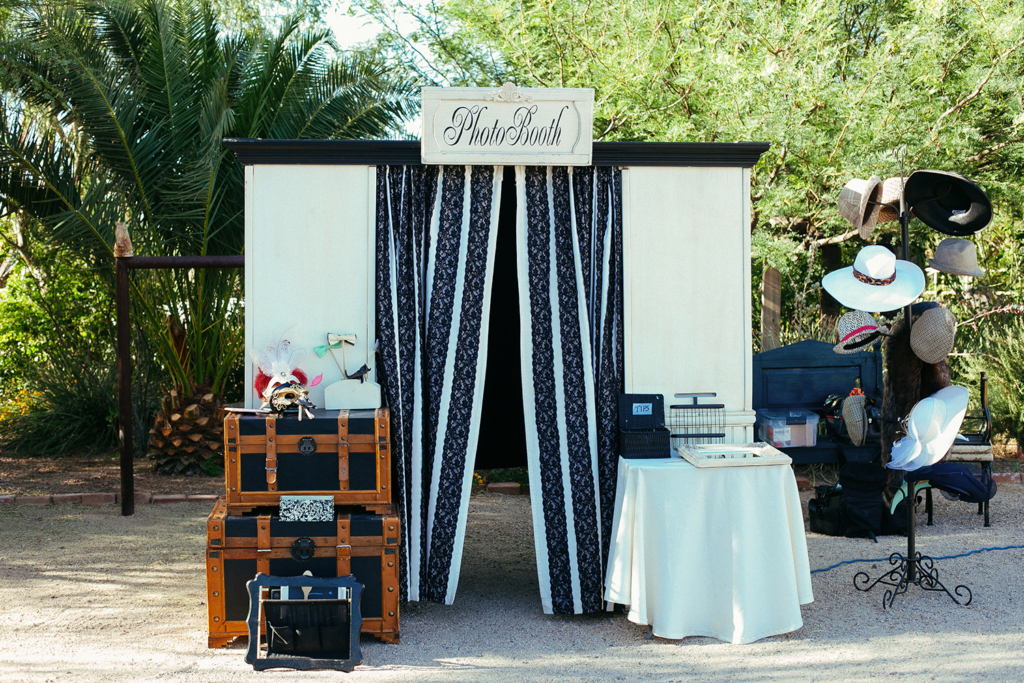 Party Pros East Coast offers all types of options for photo booths. Explore them all today!