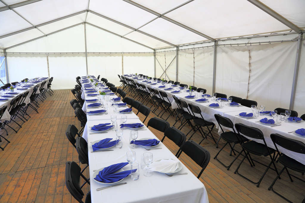 We offer elegant tents and tables for any event in Manhattan, NY.