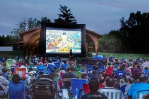 Inflatable movie screen rental in PA, NJ, DE, & NY