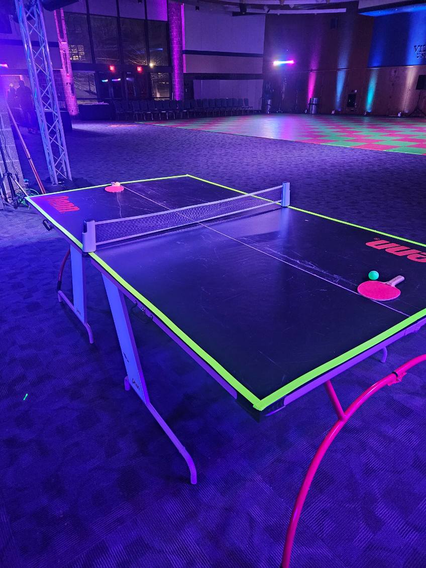 Glow ping pong rental in Delaware