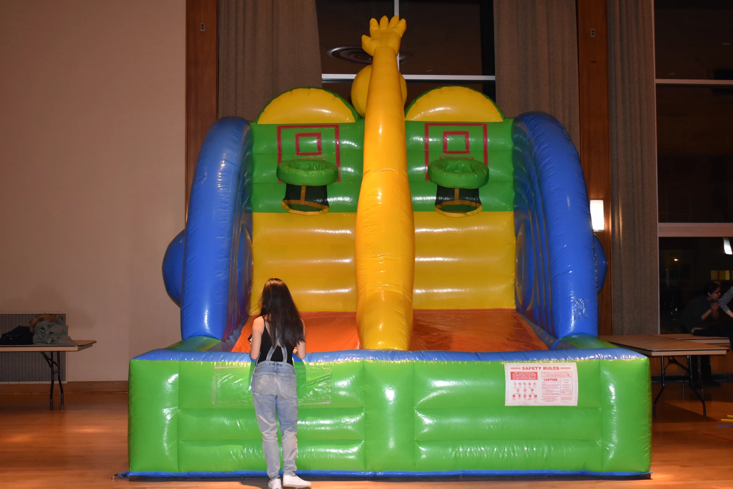 Midway-style quarterback toss carnival game rentals target – Party Pros East Coast