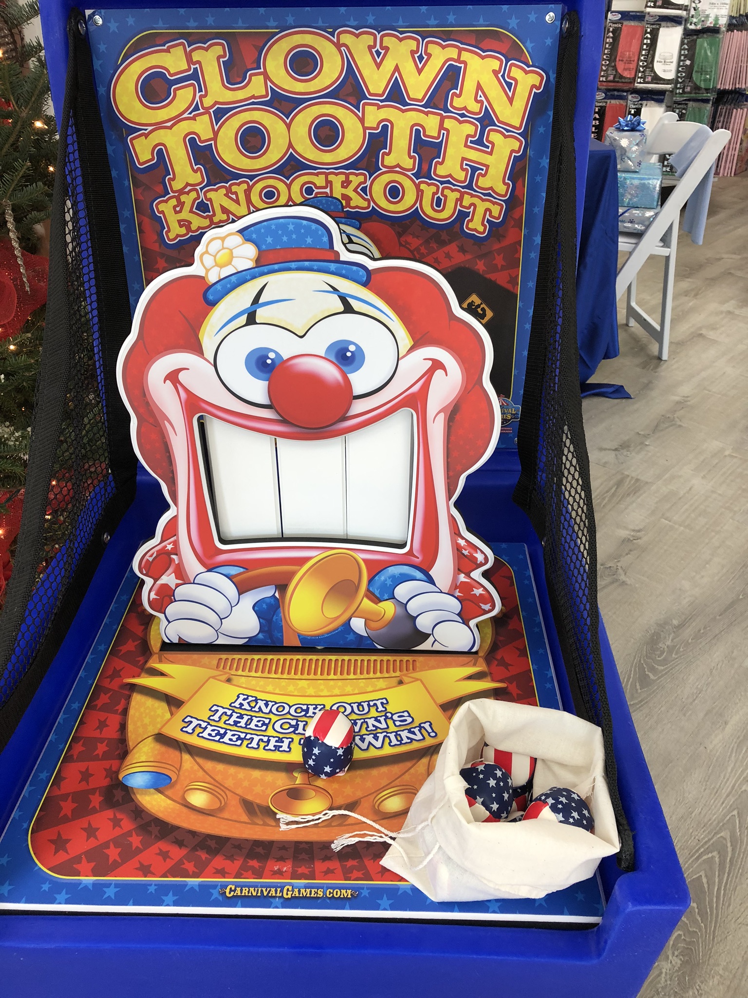 Clown Teeth Knockout tabletop carnival game