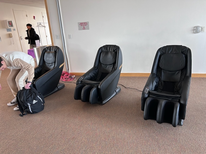 Massage chairs rental in Delaware