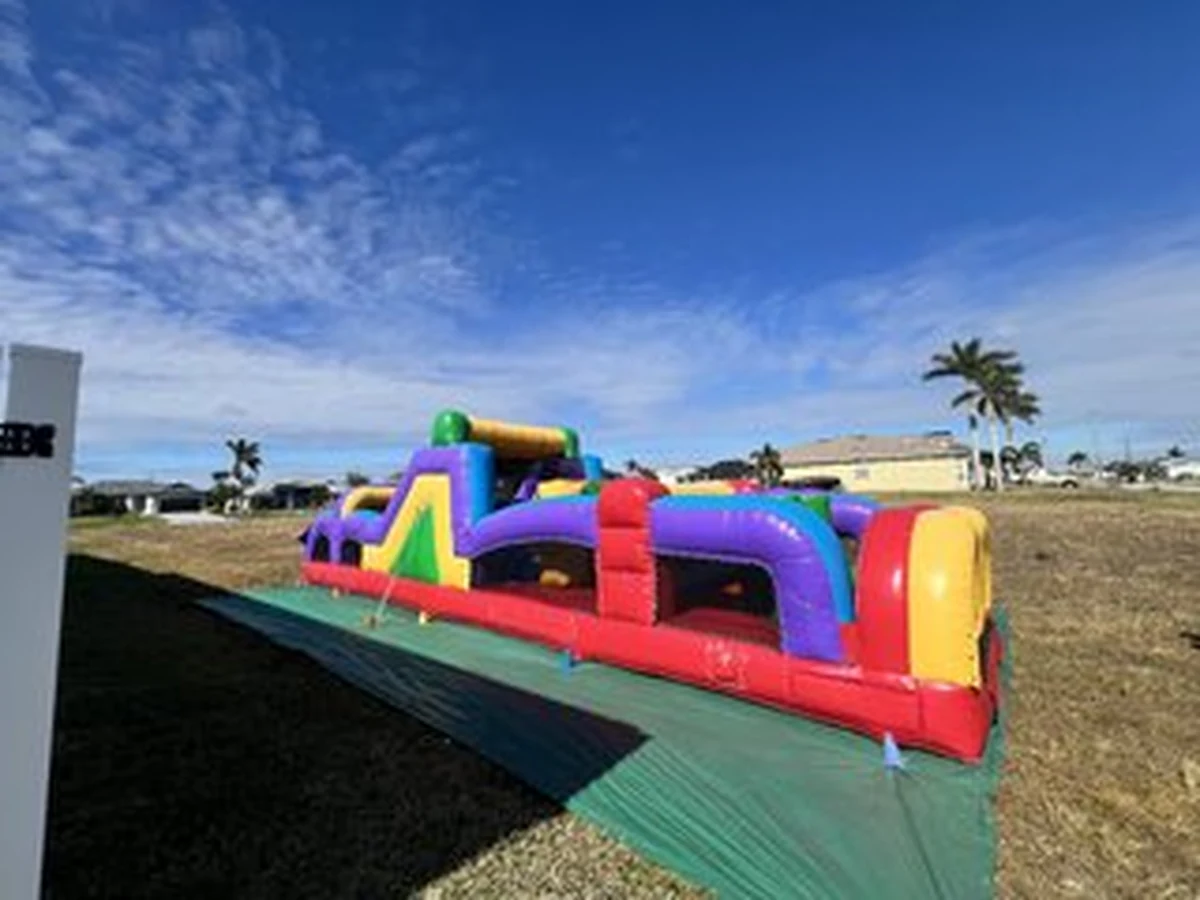 40' challenger obstacle obstacle course rentals option for Port St. Lucie, FL