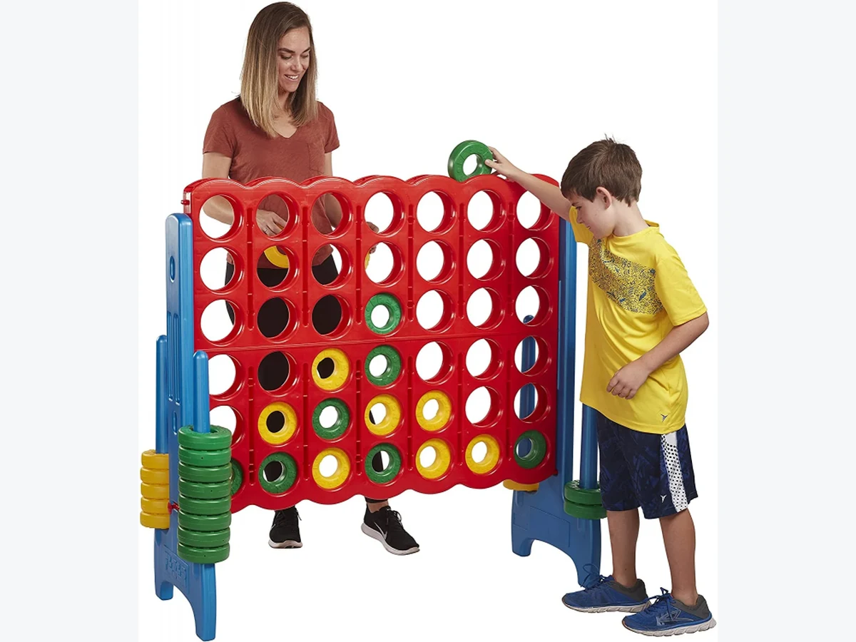 Jumbo Connect 4 carnival game rentals option for Wilmington, NC