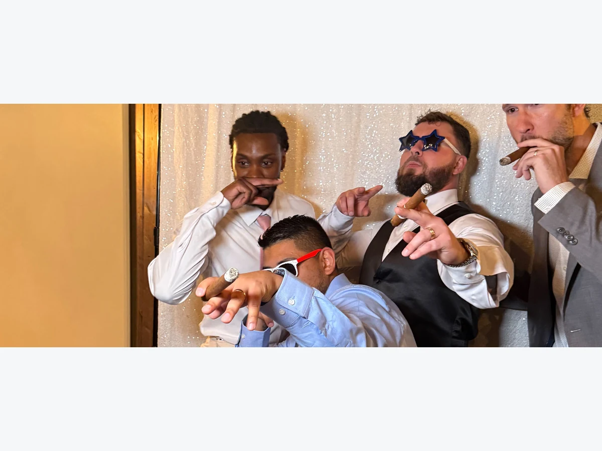 Mirror Photo Booth photo booth rentals option for Jacksonville, FL