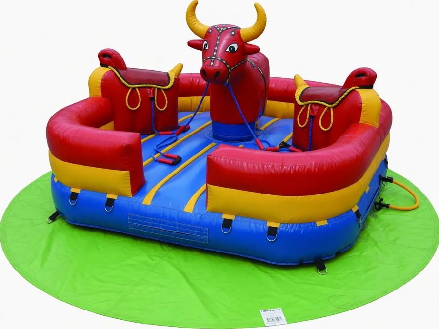 Round Table table and chair rentals rental option in Fayetteville, NC